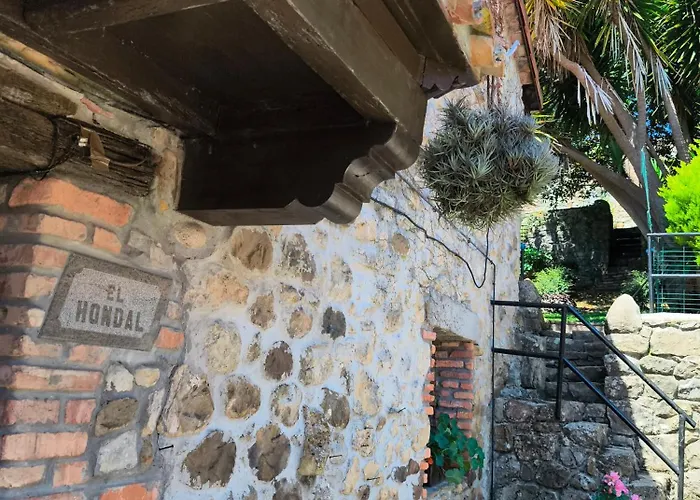 Inn El Hondal *